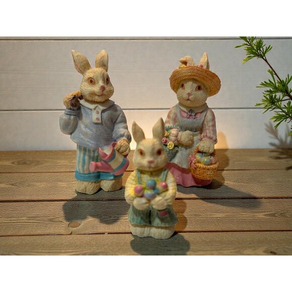 Set Of 3 Vintage resin Bunny Figurines Easter-Themed With Pastel Details Colle - Picture 1 of 7